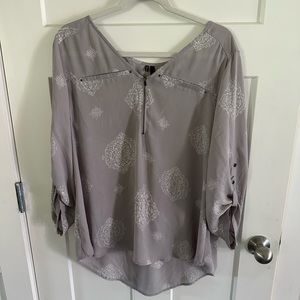 Maurice’s Sheer Gray Blouse with zipper v-neck Sz. XL